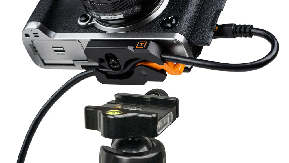 LeverLock & Cable Kit, Optima 10G, Straight to Straight Cable