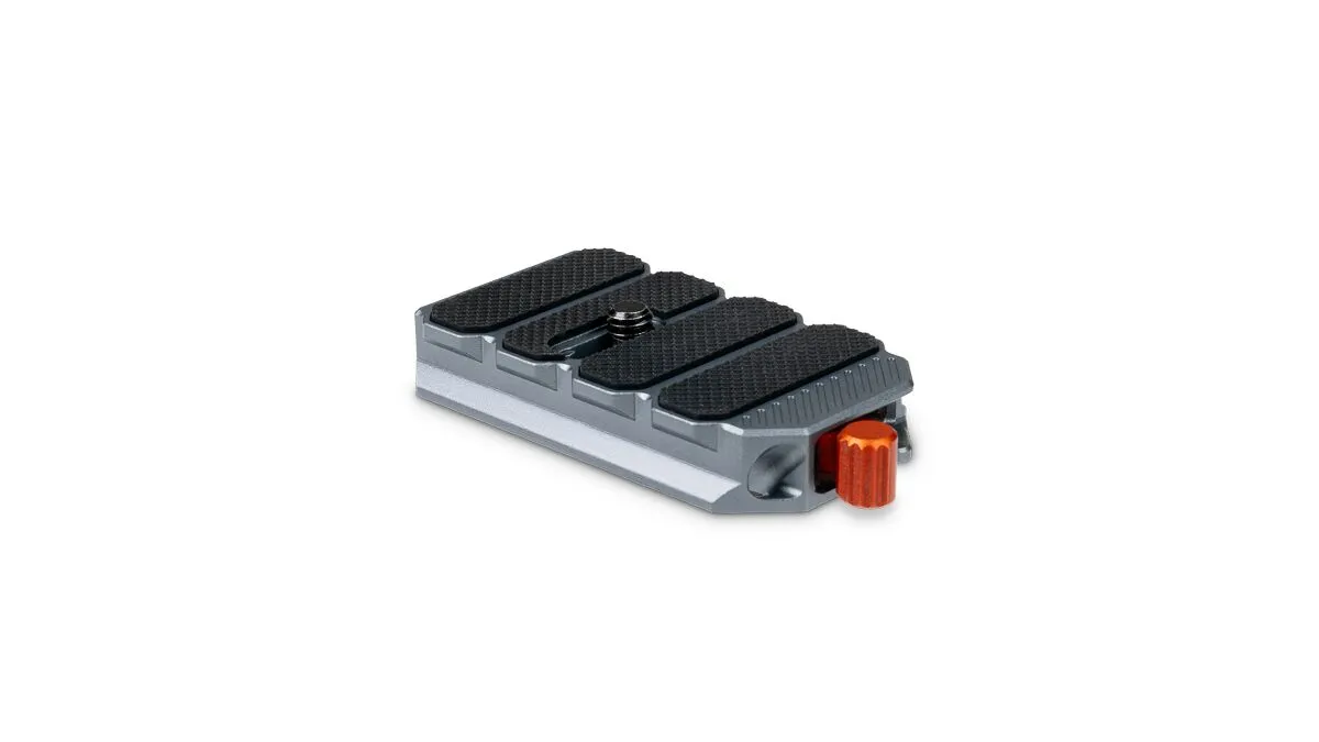 LeverLock® Plus & Cable Kit, Optima 10G, Straight to Right Cable