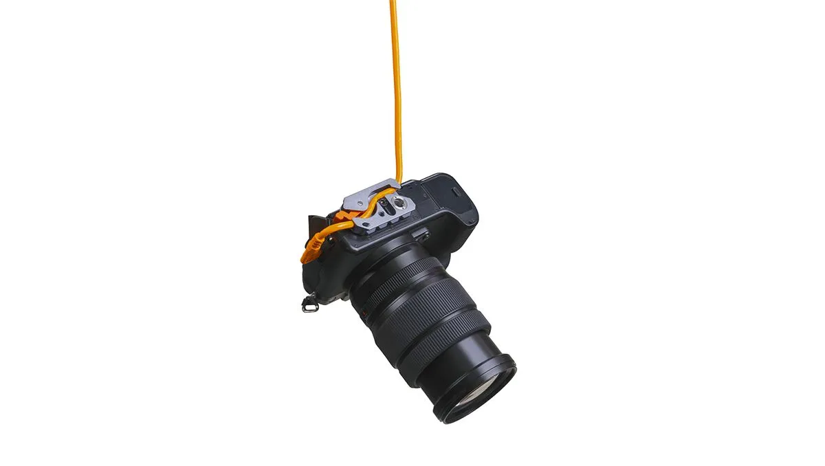 LeverLock® Plus & Cable Kit, Optima 10G, Straight to Right Cable